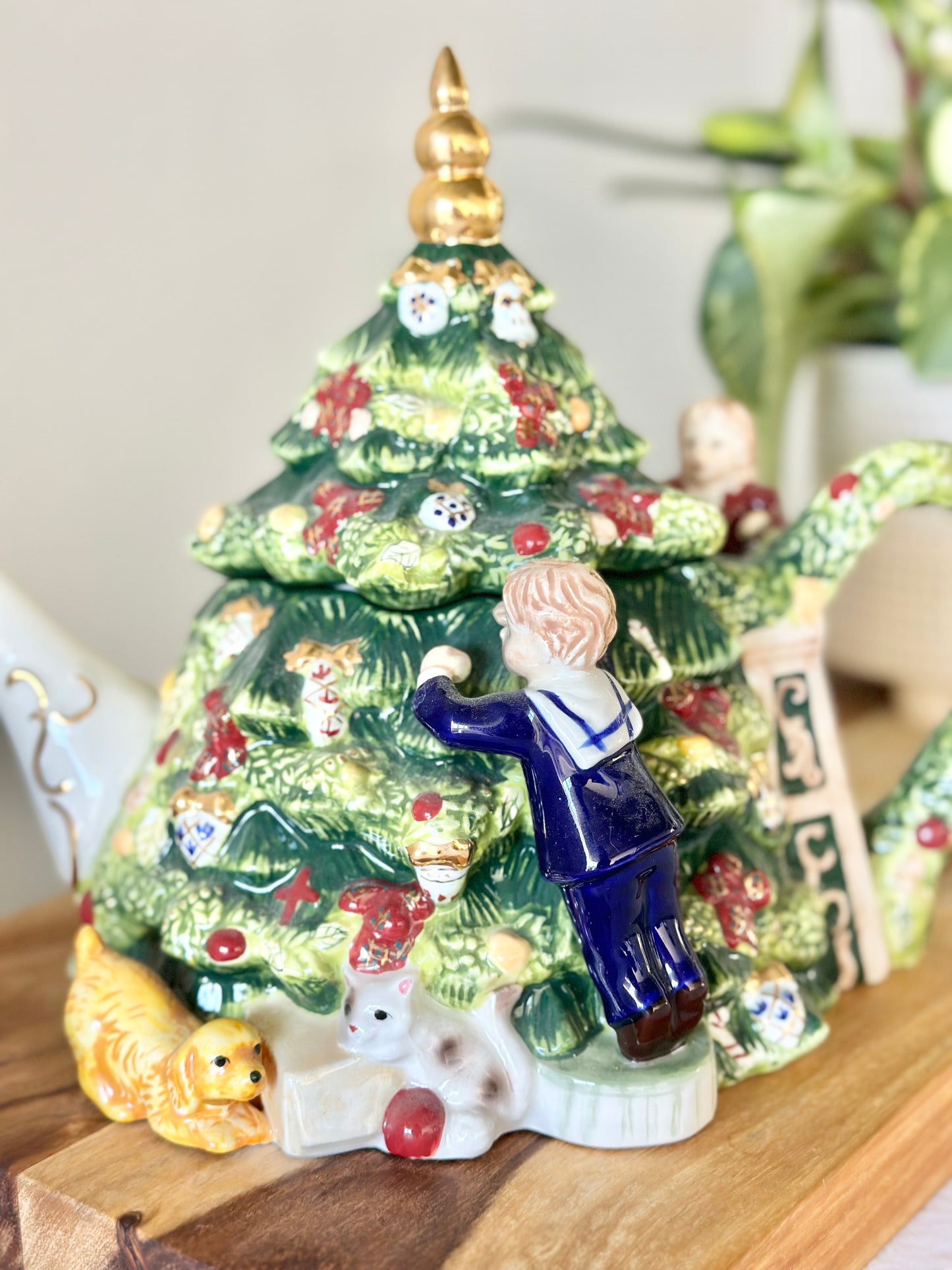 Waterford Christmas Tree Teapot
