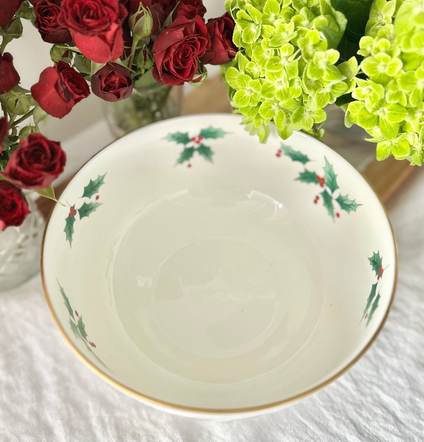 Mikasa Ribbon Holly Serving Bowl