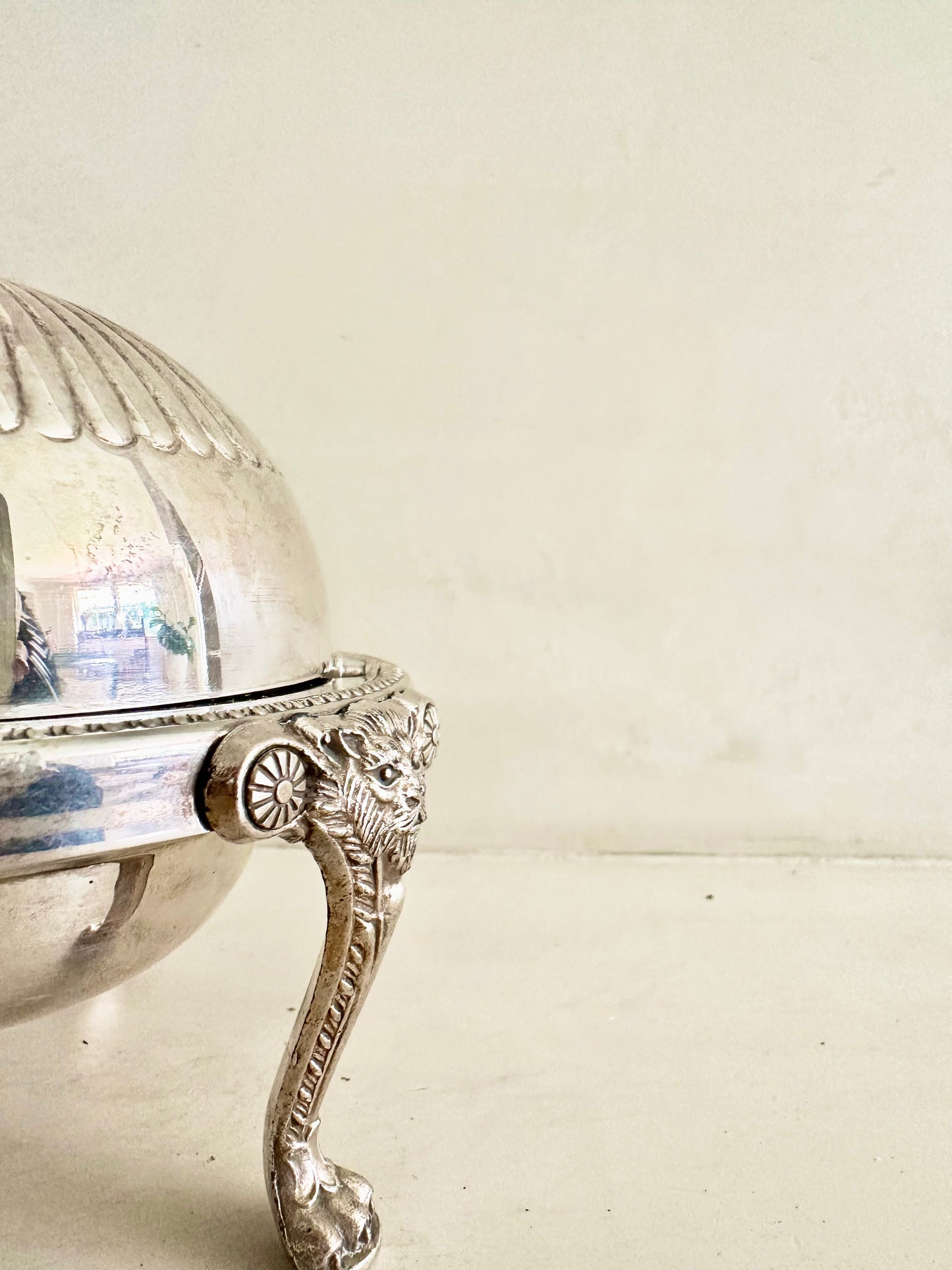 Dome Roll Top Caviar/Butter Dish