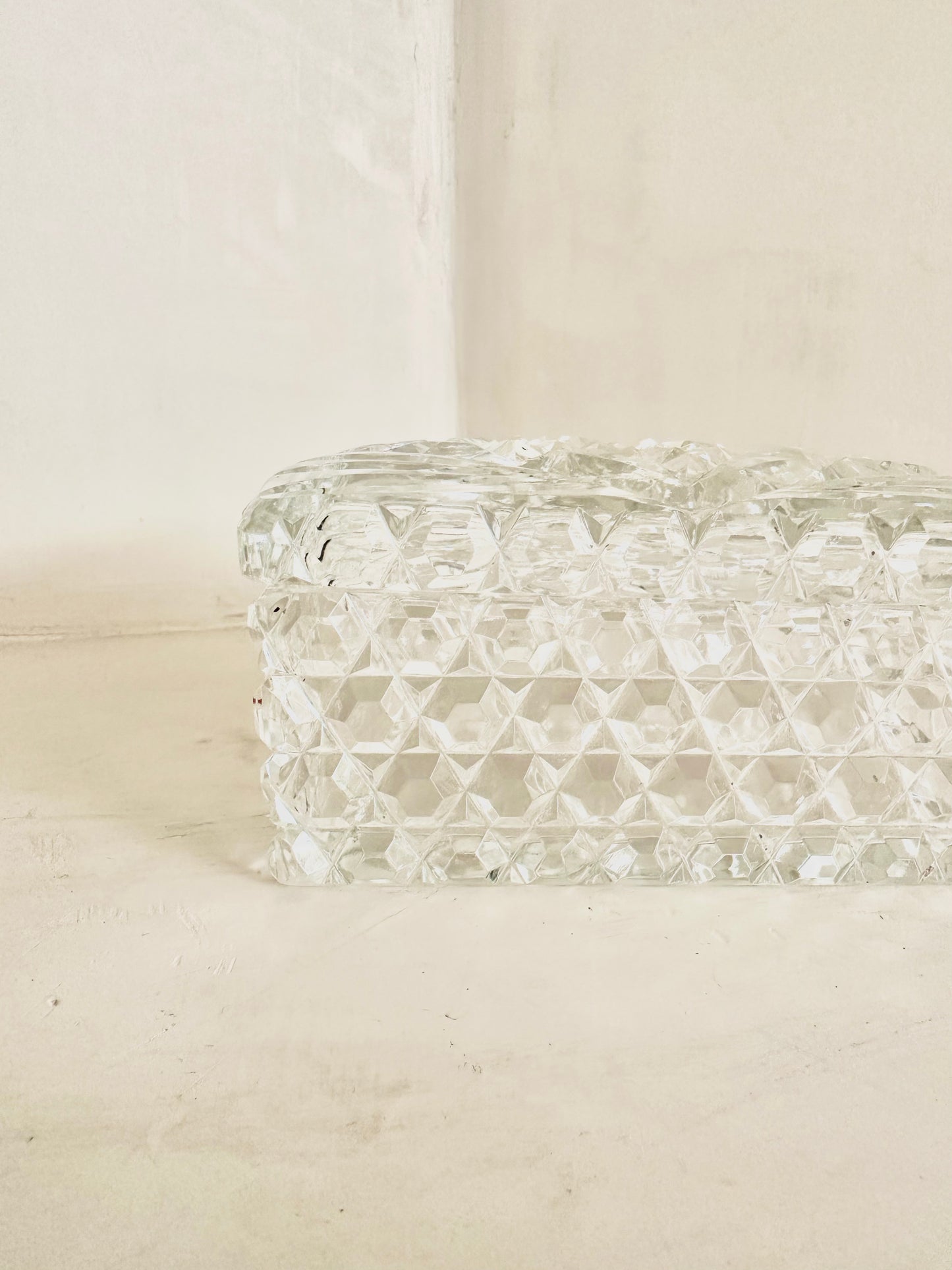 Cut Crystal Lidded Box